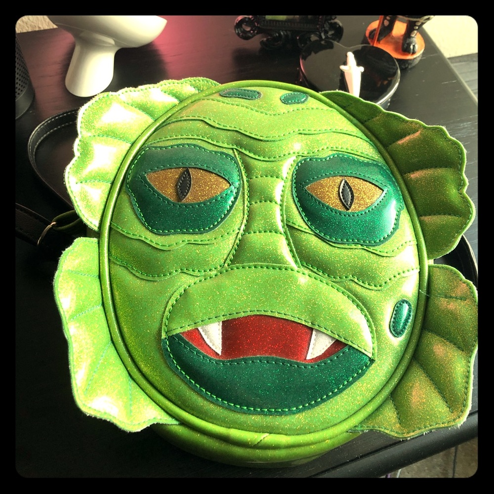 Love Pain & Stitches Creature Bag (Original)
